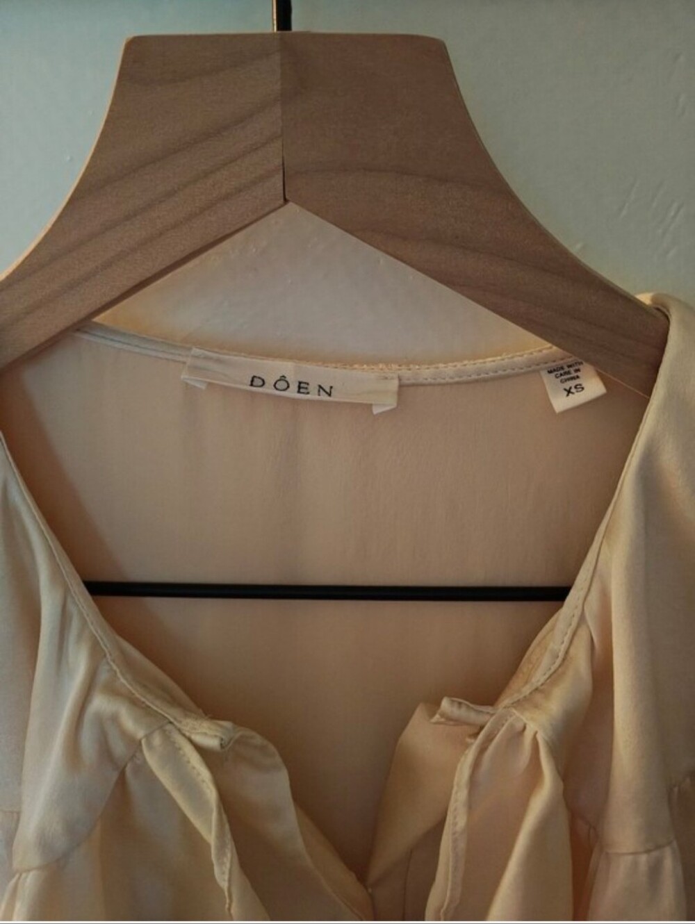 Doen Cream Silk Dress - Picture 2 of 3